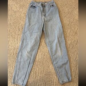 90s Gitano Women’s Mom Jeans, light wash, size 10 tall (10T)